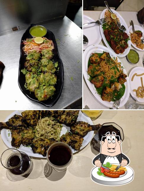 Chicken tikka at Maratha Kinara Restaurant