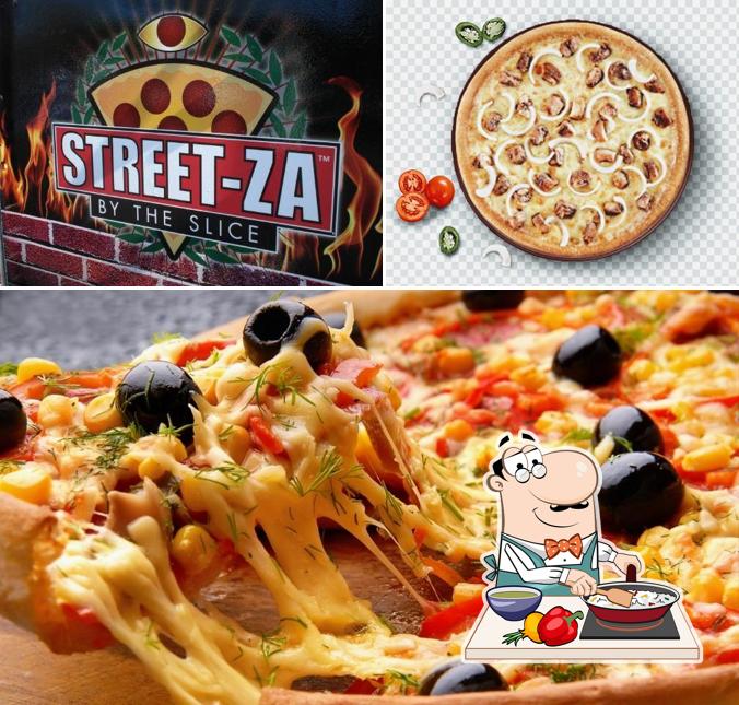 Paella at STREETZA PIZZA