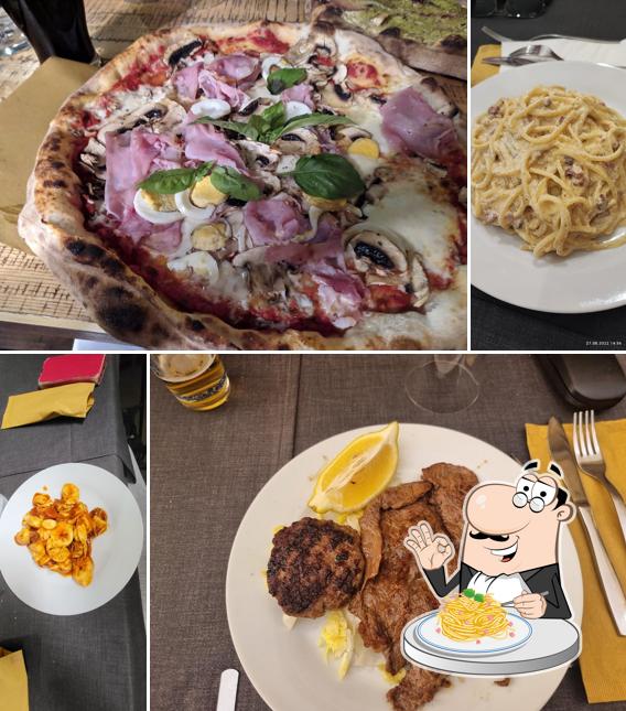 Spaghetti alla carbonara al Ristorante Pizzeria il Vicolo