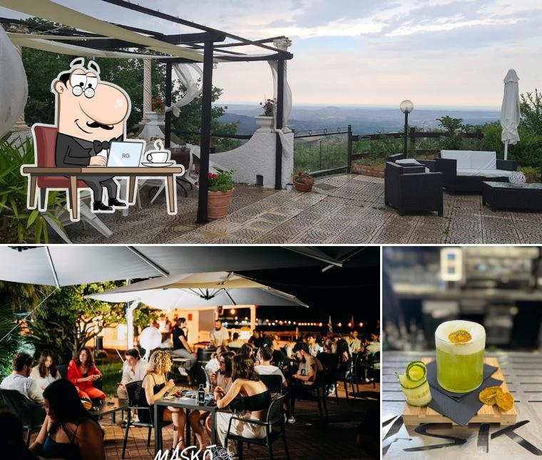 Gli interni di Maskò Cafè