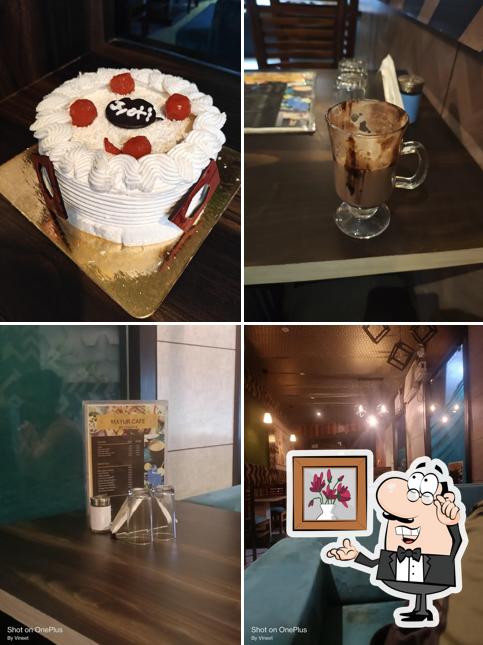 Mayur Cafe