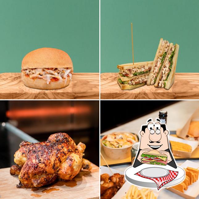 Club sandwich al Rooster Streetfood Rotisserie