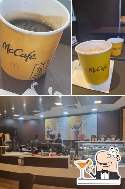 Esta é a ilustração mostrando bebida e interior no Bar Do Alemão - Shopping União Osasco