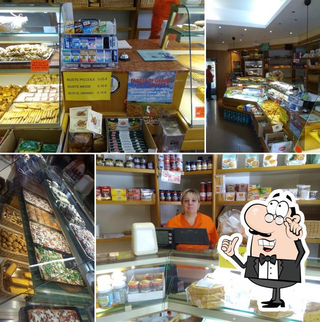 Dai un'occhiata agli interni di La Bottega Del Fornaio Snc