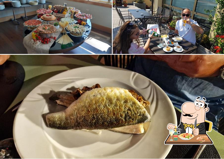 Platti al Vesuvio Roof Bar & Restaurant