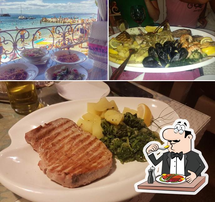 Platti al Restoran Ankora