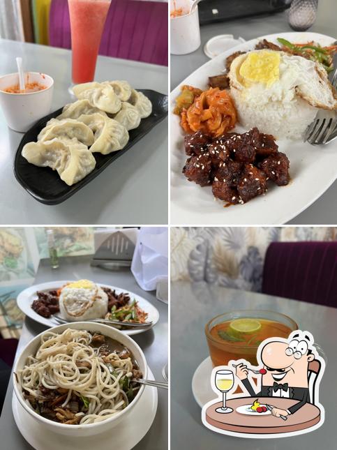 Food at Nanking Restaurant & Bakery