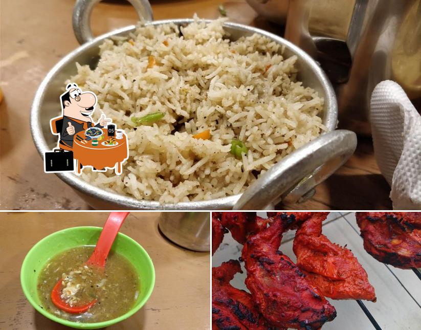 Try out seafood at Sizzling Point