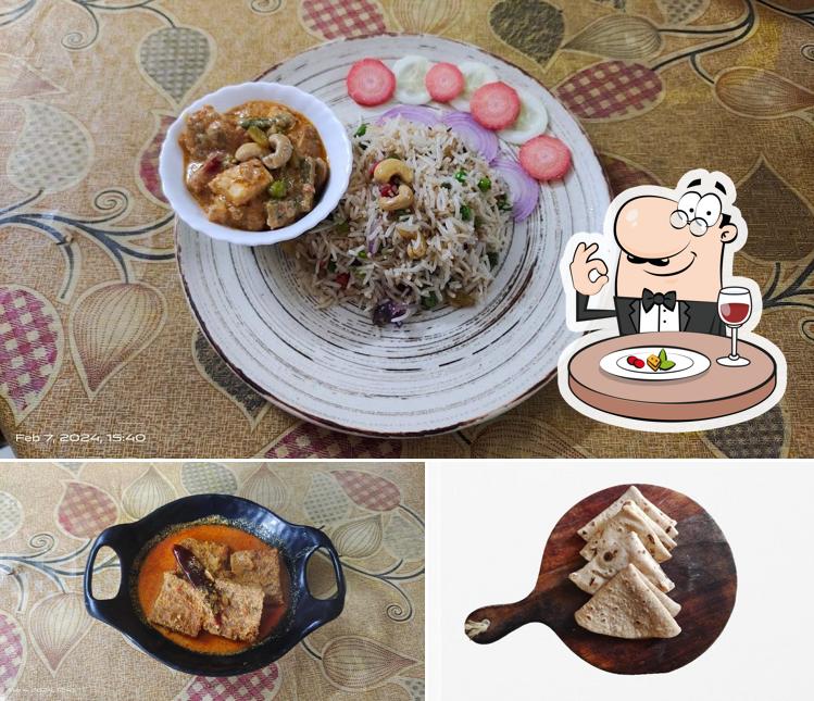 Food at Aahar Bahar By Foodies Kitchen