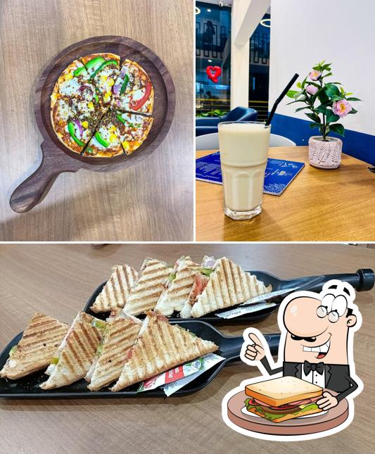 Grilled cheese sandwich at Mocha Moments