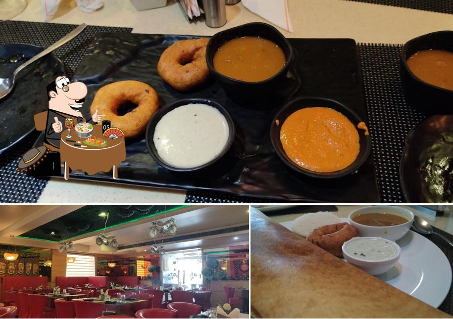 Food at Dosa Plaza Divinity