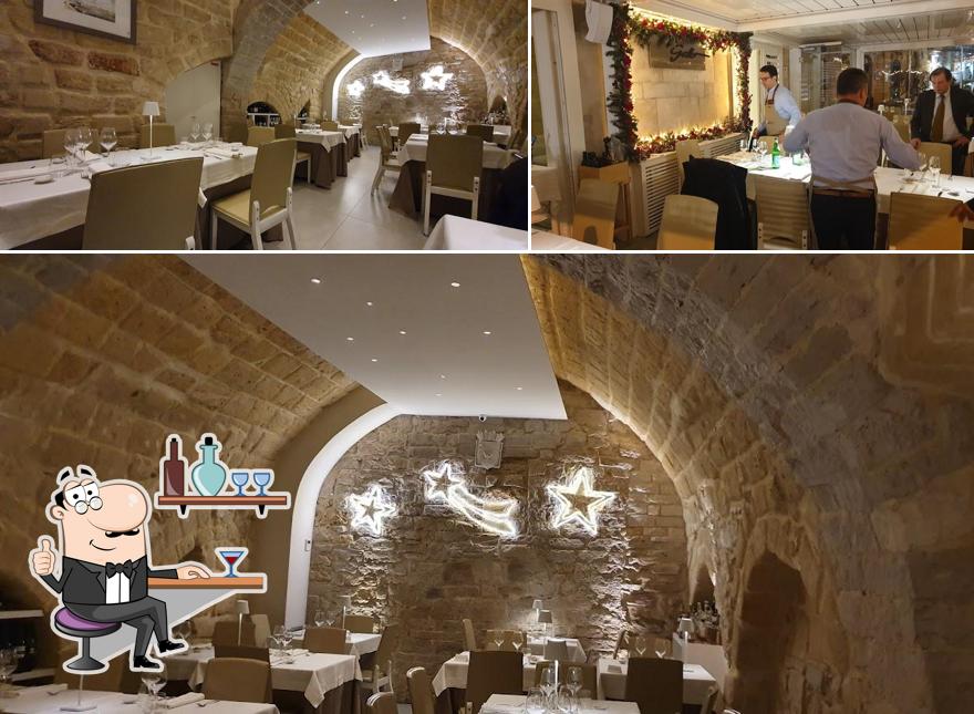 Siediti a un tavolo di Gallo Restaurant