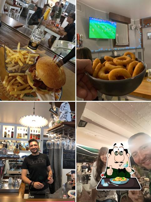 Vic Bar si caratterizza per la cibo e interni