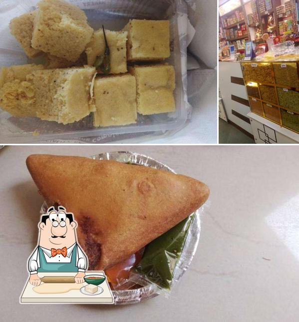 Samosa at Kanta Sweets & Bakers