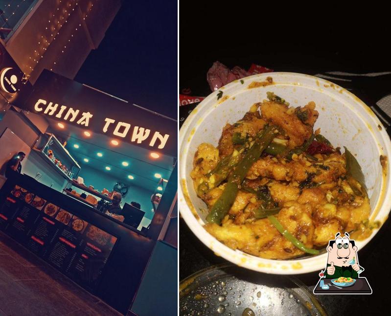 Food at China Town