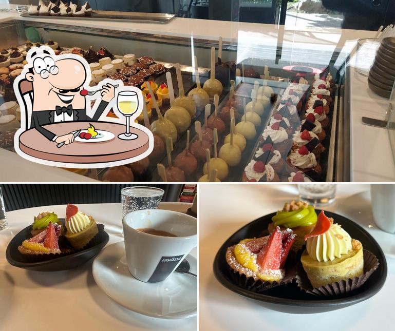 Platti al Pasticceria Operà