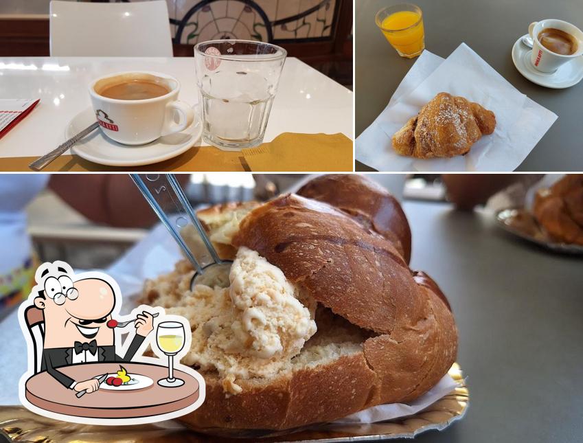 Cibo al Piazza Archimede Caffè