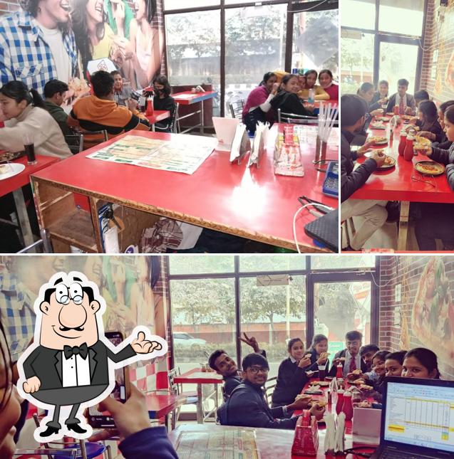 Check out how Pizza Hub looks inside