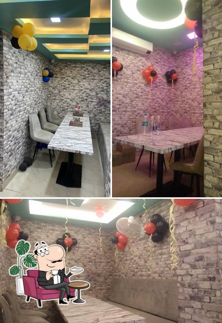 Check out how Swaad-e-kolkata looks inside