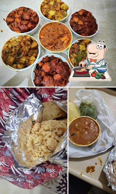 Chicken curry at Punjabi Paratha House