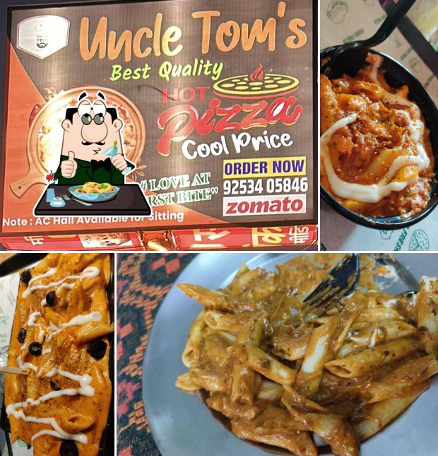 Macaroni and cheese at Uncle Tom's Cafe