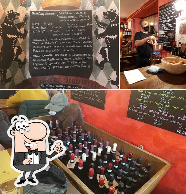 Siediti a un tavolo di La Taverna degli Orsi
