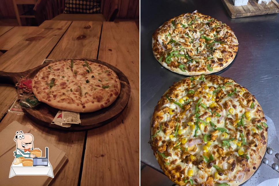 Garlic bread at Pizza Bite