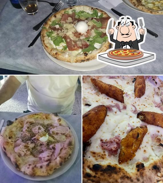 Ordina tra le svariate varianti di pizza