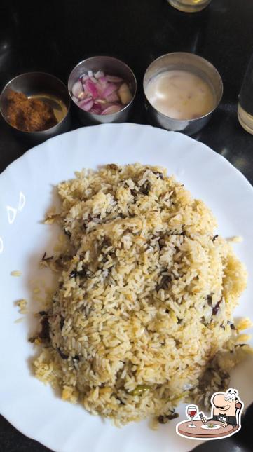 Meals at Hotel Dinar