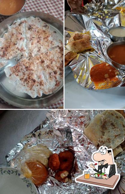 Food at Murugan Dosa Center