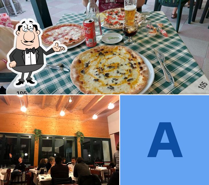 Gli interni di Pizzeria alla Funivia