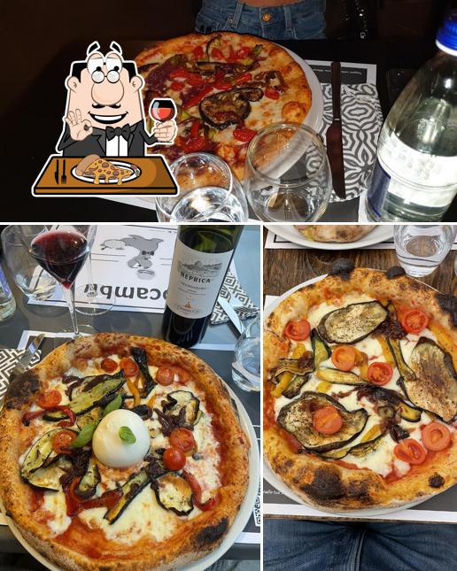 Ordina tra le svariate varianti di pizza