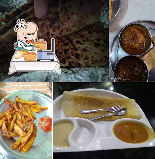 Garlic bread at Rahul Restaurant