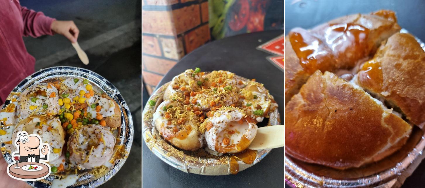 Food at Crunchy Water Balls (Ram Chaat Bhandar)