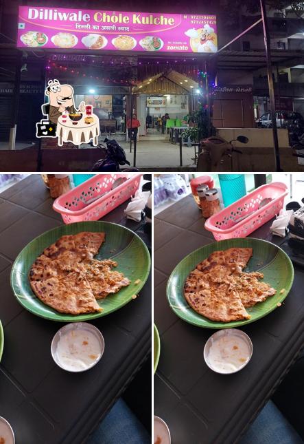 The image of food and exterior at Dilliwale chole kulche and Momos