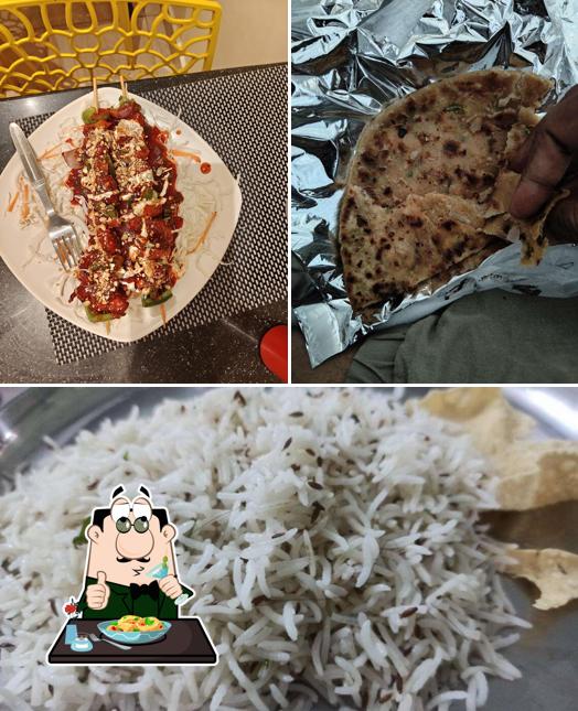 Food at Katpadi kitchen
