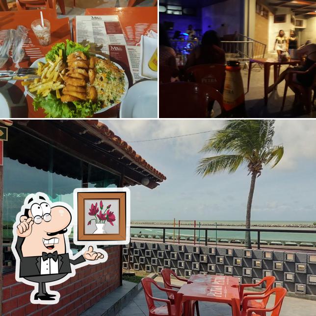 Veja imagens do interior do Mini Mundo Comedoria & Boteco