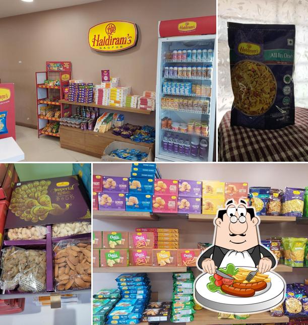 Food at Haldiram's Express