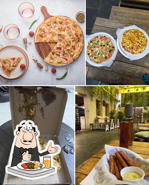 Meals at Largo Pizzeria, Prabhat Road