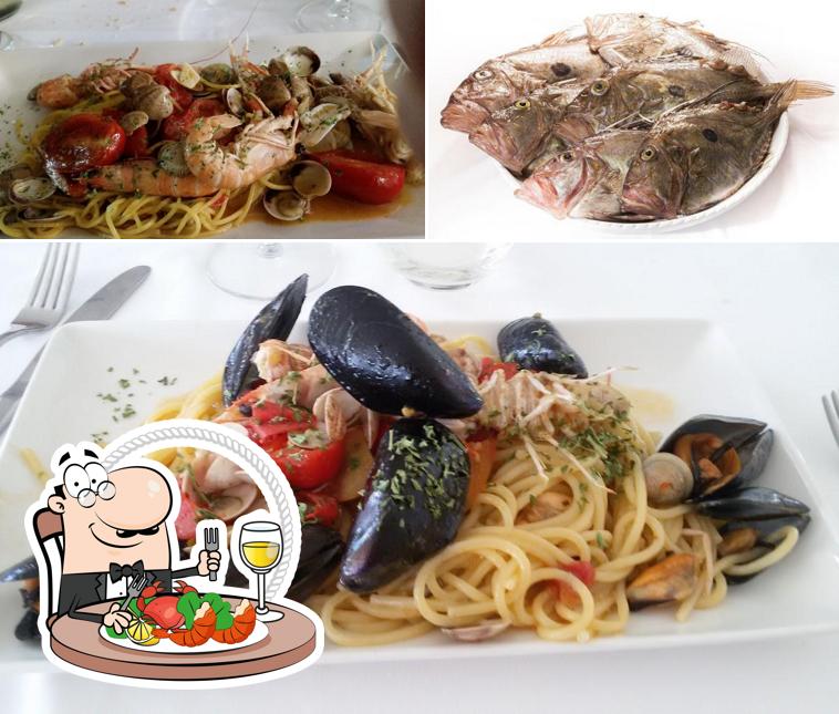 Prenditi la cucina di mare a Ristorante La Rotonda