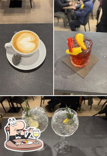 Tra le diverse cose da Kubico Kucina Kocktails si possono trovare la cibo e bevanda