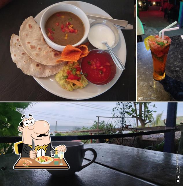 Take a look at the photo depicting food and beverage at GOLDEN TASTE Bar & Restaurants