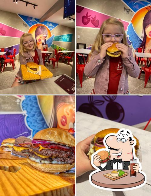 Consiga um hambúrguer no Lulu açaí x burguer