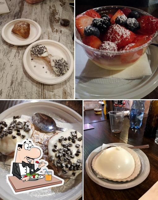 Platti al A Casa di Pulcinella