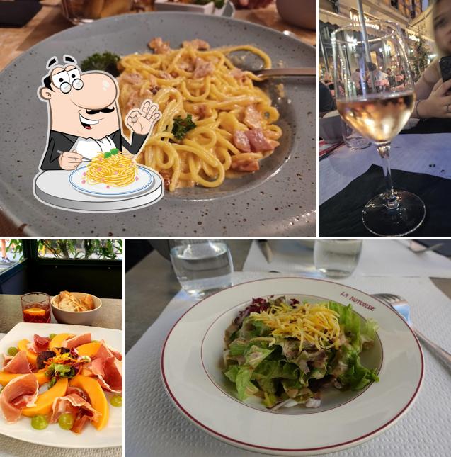 Spaghetti alla carbonara al La Rotonde