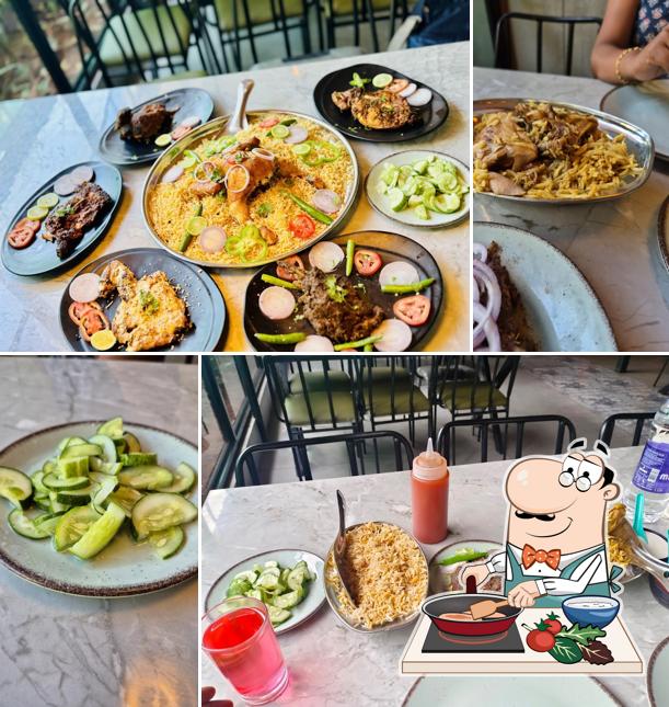 Chicken curry at Kaifan Kuzhimanthi (Kollam)