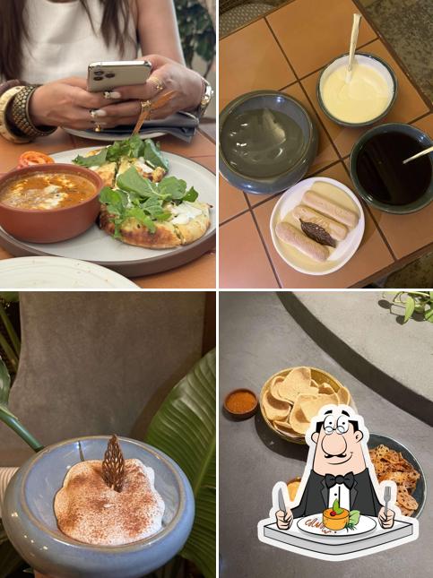 Food at FLOW - Cocktails & Cuisine