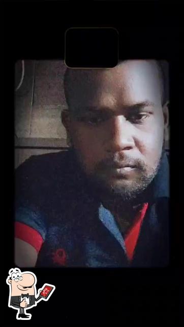 See this pic of Calcutta Cafe