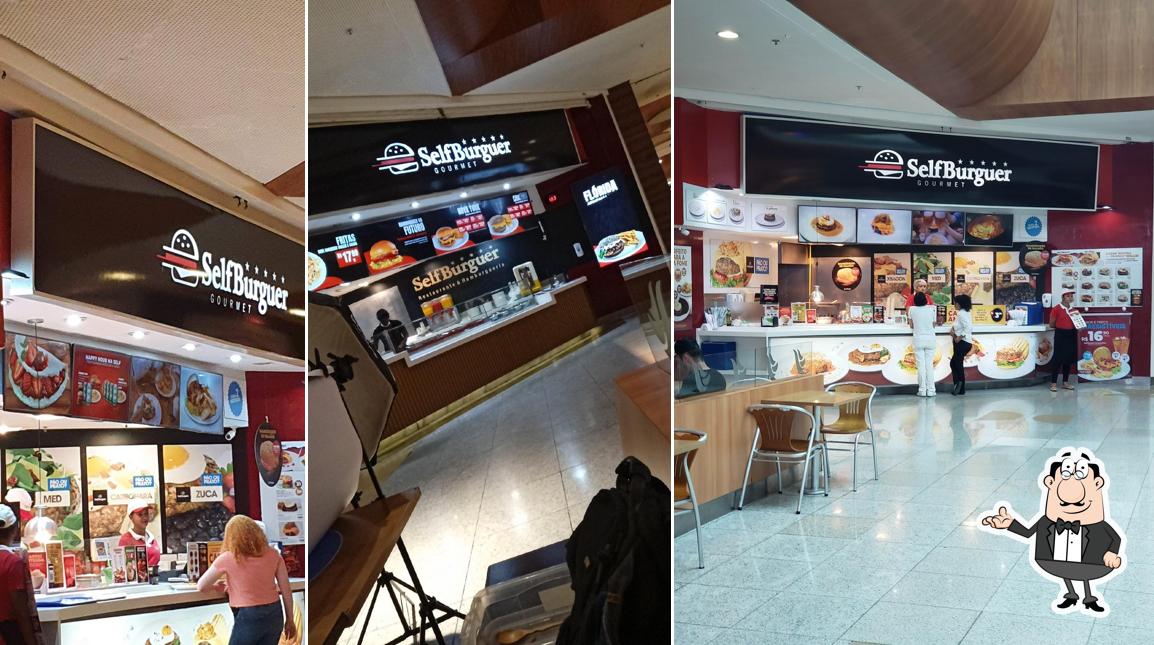 O interior do Self Burguer