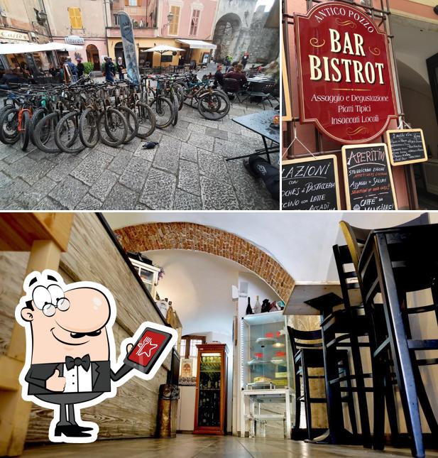 Guarda gli esterni di Antico Pozzo Bistrot